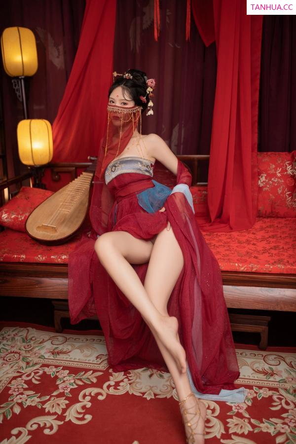 陈若依 抖娘利世 [XiuRen]高清写真图 2023.01.18 No.6154 利世 古装美腿第14张图片